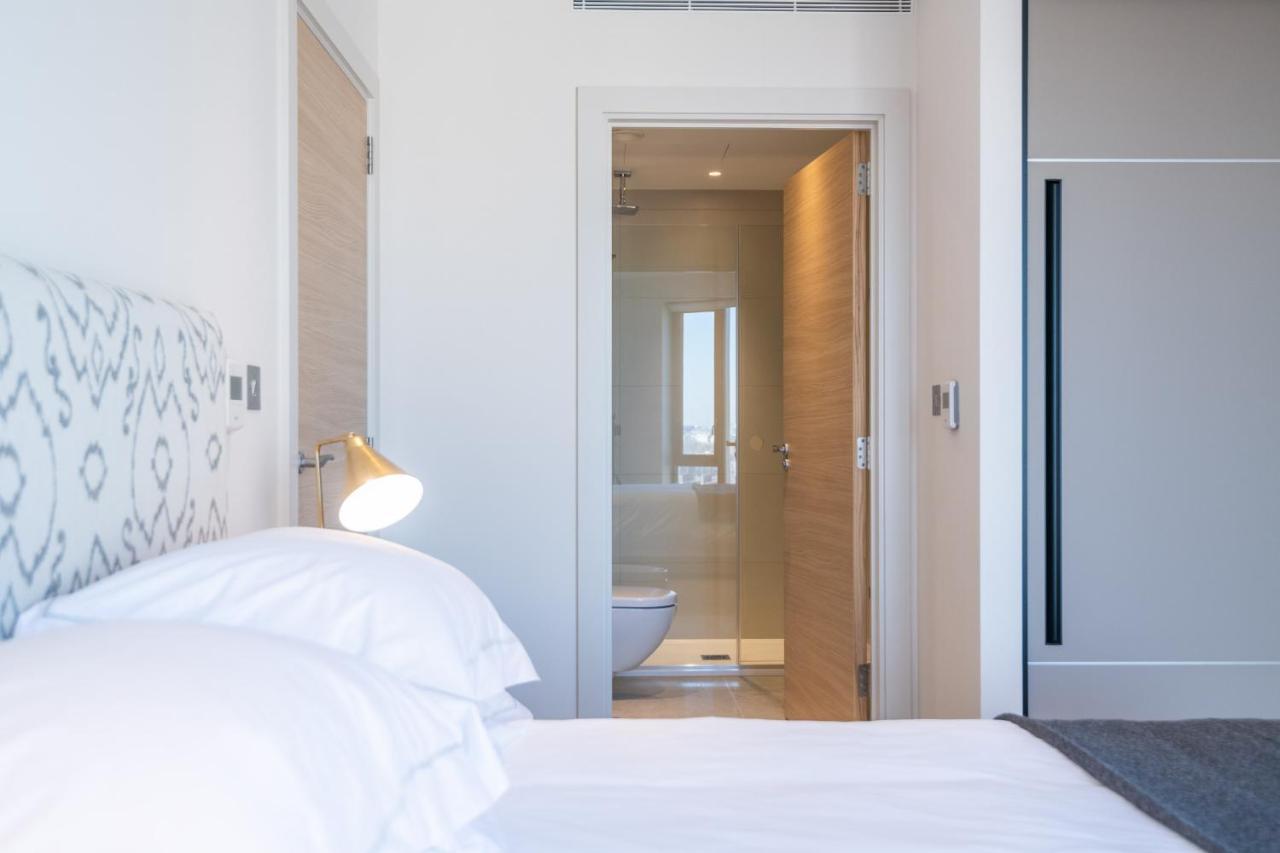 Elegant Victoria Home Close To Sloane Square By Underthedoormat London Eksteriør billede