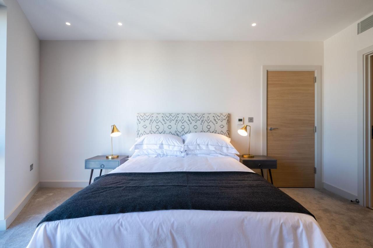 Elegant Victoria Home Close To Sloane Square By Underthedoormat London Eksteriør billede