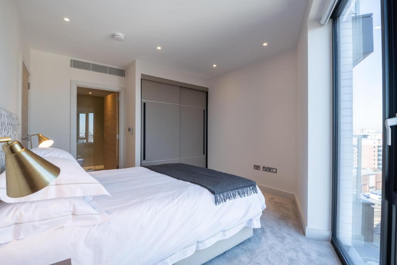 Elegant Victoria Home Close To Sloane Square By Underthedoormat London Eksteriør billede